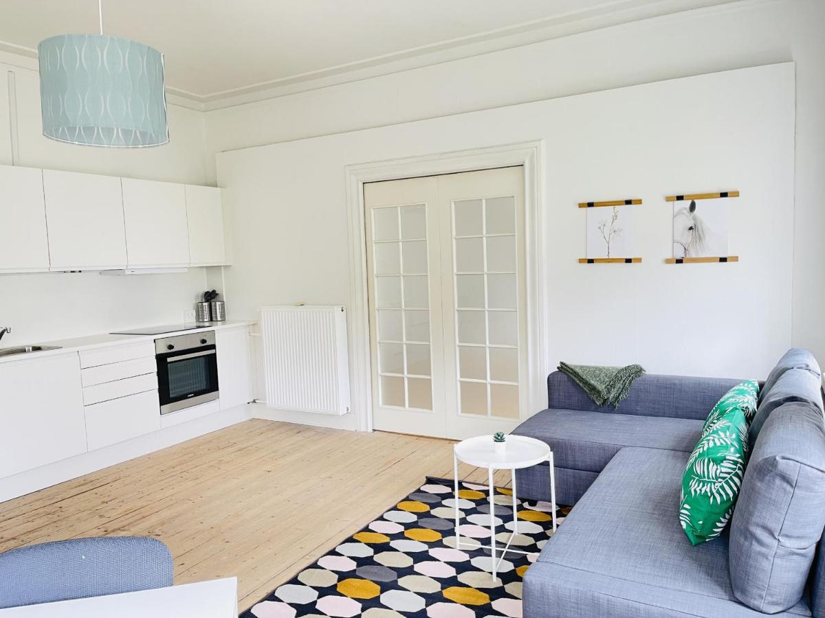 Aday - City Central Mansion - 1 Bedroom Apartment With Garden Ольборг Экстерьер фото